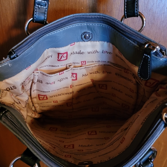 Stone Mountain Shoulder Handbag Gray Black - Picture 9 of 9